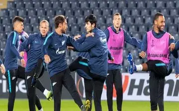 توصیه مربی مشهور رو سی به سیماک؛ آزمون را وینگر بگذار