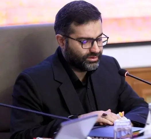 تصاویر متفاوت پزشکیان و قالیباف در مراسم خانواده سقاب اصفهانی