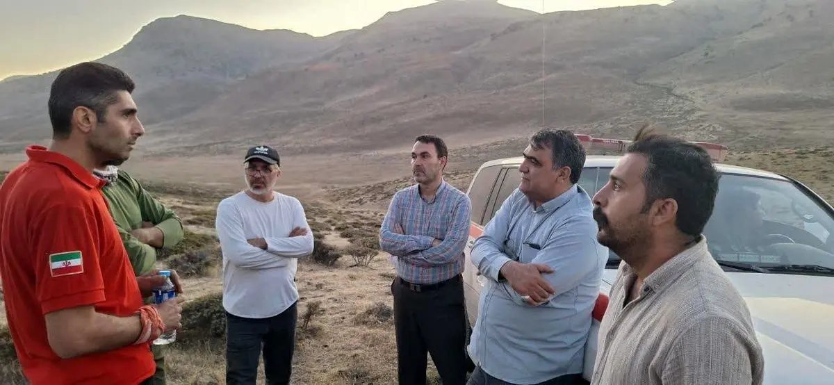 آتش‌سوزی مراتع اطراف جنگل ابر و قلعه‌نو خرقان مهار شد 