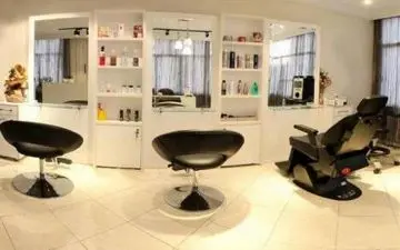 چطور می شود در آرایشگاه به کرونا مبتلا نشد؟