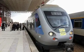  آغاز پیش فروش بلیت قطار از ساعت ۱۱ فردا