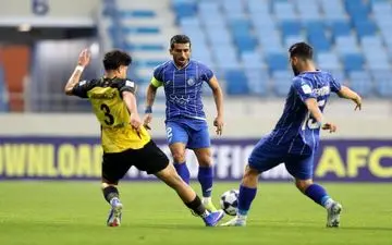 تساوی استقلال و الحسین در نیمه اول؛ درخشش ابولیلا مانع از گلزنی آبی‌ها