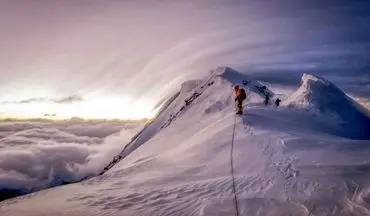 صعود خطرناک و مرگ آفرین یک کوهنورد 