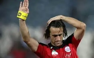  واکنش اینستاگرامی علی کریمی به حضور بانوان در ورزشگاه آزادی