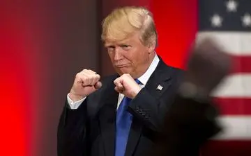 دونالد ترامپ هزینه‌های آمریکا در خاورمیانه را احمقانه دانست!