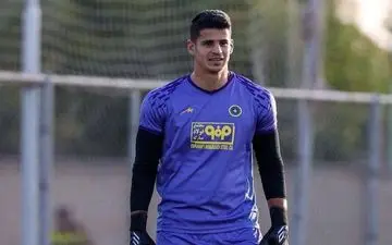 سپاهان با نیازمند تمدید کرد/ اولین واکنش گلر ملی‌پوش به تمدید قرارداد
