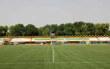 بهره برداری از زمین چمن شماره یک کمپ باغ فردوس