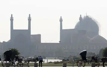 هوای اصفهان آلوده است