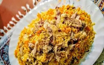 رشته پلو با مرغ ریش ریش شده را این طوری درست کن/ امتحان کن ضرر نمیکنی