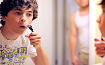 تغییرات رفتاری دوران بلوغ پسران چیست؟