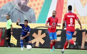 مربی استقلال جای ساپینتو را گرفت/ واکنش داور به اعتراض استقلالی‌ها در سوپرجام
