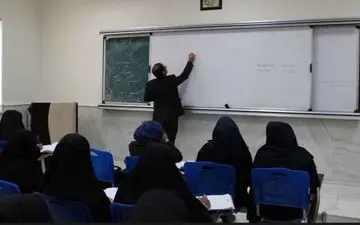 پرداخت مطالبات فرهنگیان در بدترین شرایط است/ رایزنی با خزانه برای پرداخت مطالبات فرهنگیان