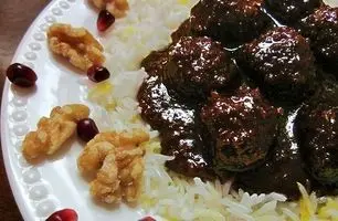 طرز تهیه فسنجان مجلسی + دستور پخت اصیل و کامل / طعمی بی‌نظیر که هرگز فراموش نمی‌کنید!