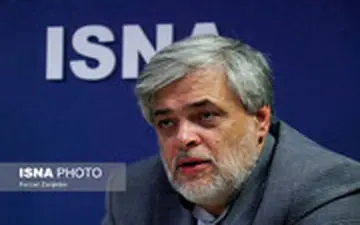 تا ۱۰۰ سال آینده در کشور ما حزب پا نخواهد گرفت