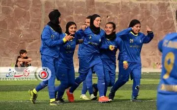 صعود بانوان بادرود تهران وفرا ایساتیس‌کران به لیگ برتر/ تهران صاحب تیم لیگ برتری شد 