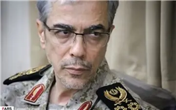 سرلشکر باقری از مناطق عملیاتی و مرزی پاکستان و افغانستان بازدید کرد