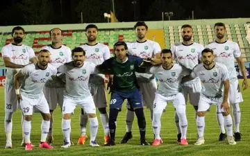 تیم خیبر خرم آباد در حوالی صعود 