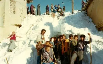 عکس قدیمی از ارتفاع باور نکردنی برف در ایران