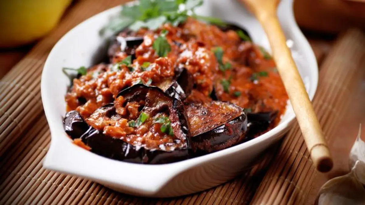 طرز تهیه زعلوک؛ خوراک بادمجان مراکشی با طعمی خاص و اصیل
