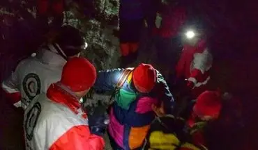 مفقود شدن 3 کوهنورد در زردکوه چهارمحال و بختیاری/ اثری از 2 مرد و یک زن کوهنورد نیست