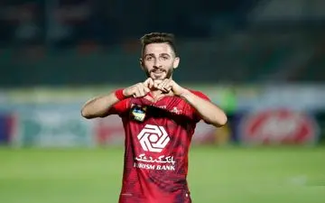 مهدی عبدی تا 1404 در پرسپولیس ماندنی شد