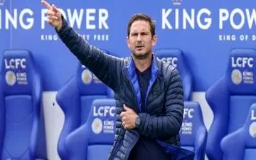 حضور سرمربی آبی‌پوشان پایتخت یک ساله شد