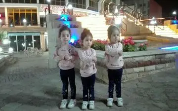 زندگی روزمره خواهران سه‌قلوها به روایت تصویر