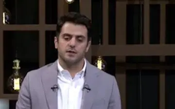 روایت علی ضیا از شیوه‌ی بازنشستگی مسئولین