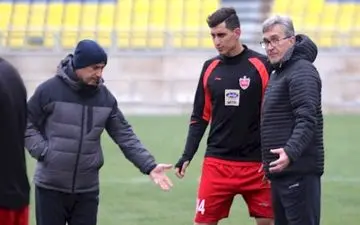 ماجرای نیمکت نشینی عجیب ستاره پرسپولیس/قصد برانکو چه بود؟