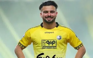 سروش رفیعی در یکم قدمی سرخپوش شدن