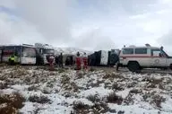 واژگونی مرگبار اتوبوس در مسیر دلیجان - میمه؛ ۲ کشته و ۲۰ مجروح