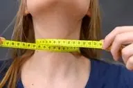 اگر گردن ضخیمی دارید، این خبر را جدی بگیرید/ رازهایی که گردن شما درباره سلامتتان فاش می‌کند.