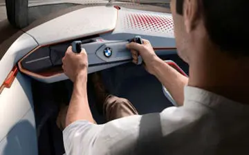 فرمان خودروهای آینده BMW +فیلم