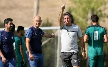 چراغ سبز ساپینتو برای تمدید قرارداد با استقلال/ سرمربی پرتغالی می‌خواهد بماند