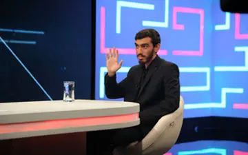 توضیحات «مهدی رسولی» درباره مداحی کوبنده‌اش خطاب به یکی از مسئولین 