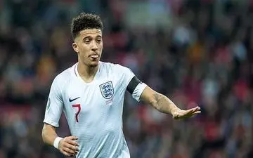 یونایتد برای جذب ستاره انگلیسی دورتموند دست به کار شد