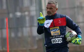  پانادیچ: یک ریال هم به پرسپولیس تخفیف نمی‌دهیم