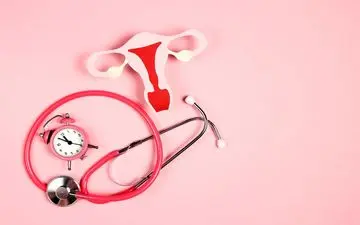 کاهش علائم یائسگی با راهکارهای طب سنتی