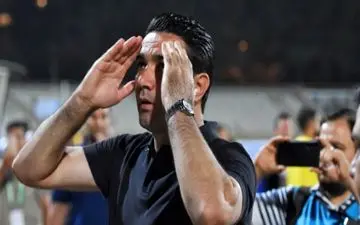 نکونام رفتنی شد؟

