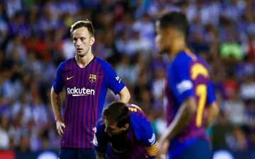 راکیتیچ در بارسلونا می‌ماند