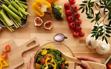 گرم مزاج ها و سرد مزاج ها چی بخورند؟
