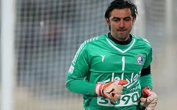 تلاش مضاعف کاپیتان تیم فوتبال استقلال برای رسیدن به آمادگی