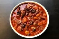 طرز تهیه خورش آلوچه و گوشت؛ یک خورش ترش و مجلسی