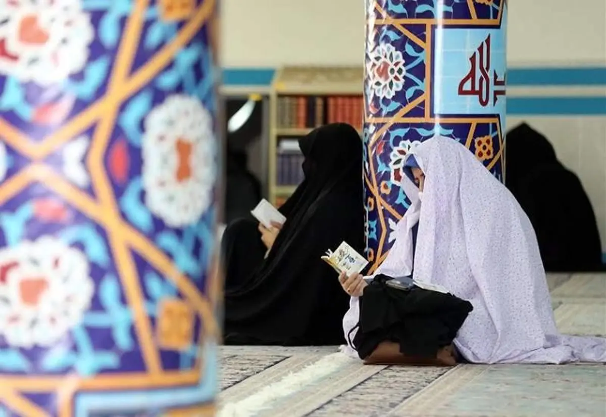 برگزاری دعای پرفیض عرفه در بقاع متبرکه و امامزادگان استان کرمانشاه