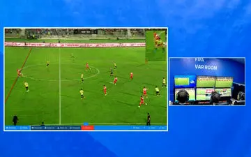 گل دوم پرسپولیس به آلومینیوم به دلیل آفساید رد شد + ویدئو