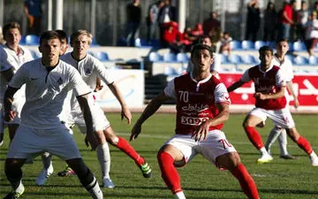 مخالفت با اردوی خارجی پرسپولیس