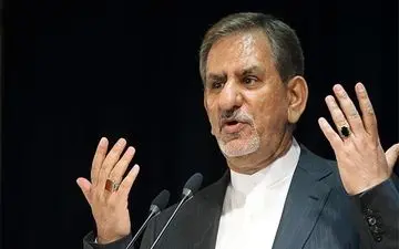 جهانگیری: قاچاق کالا را در سه سال به نصف کاهش دادیم + فیلم