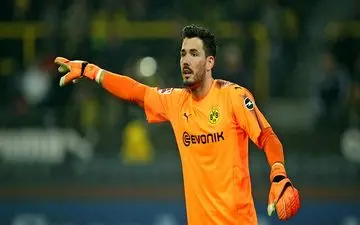 دروازه‌بان دورتموند به رکورد 200 بازی در جمع زنبورها رسید