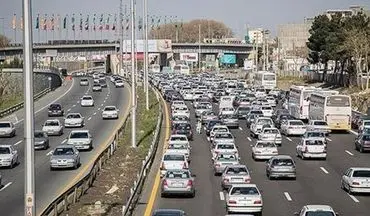 محور هراز دوطرفه شد/ ترافیک سنگین و پرحجم در ورودی شهر تهران