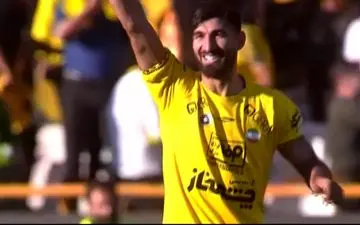 گل اول سپاهان به مس رفسنجان + ویدئو